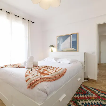 Apartment Wide & Cozy 1 Bdr Downtown